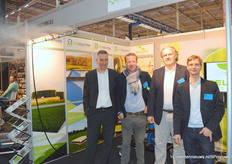 Reldair en Flexxolutions in een mistige stand.